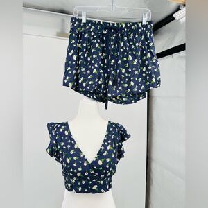 Kiwi+Punch Crop Top & Shorts, Size M